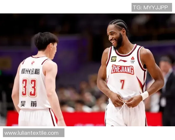 CBA浙江稠州银行迎战南京同一全力争胜展现球队实力与风采 CBA浙江稠州银行迎战南京同一全力争胜展现球队实力与风采