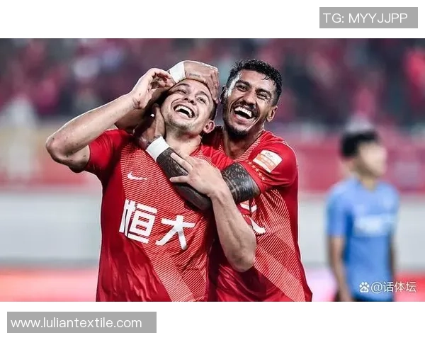 2019中超第28轮恒大与上港激战成名球星对决引发球迷热议 2019中超第28轮恒大与上港激战成名球星对决引发球迷热议