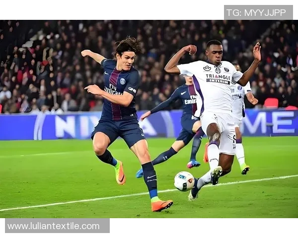 俄超足球联赛精彩对决莫迪纳摩迎战喀山球队直播全程回顾 俄超足球联赛精彩对决莫迪纳摩迎战喀山球队直播全程回顾